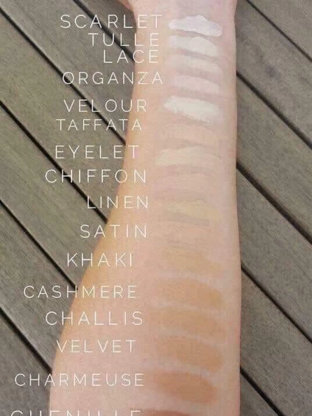 Younique Spray Foundation in Tulle
